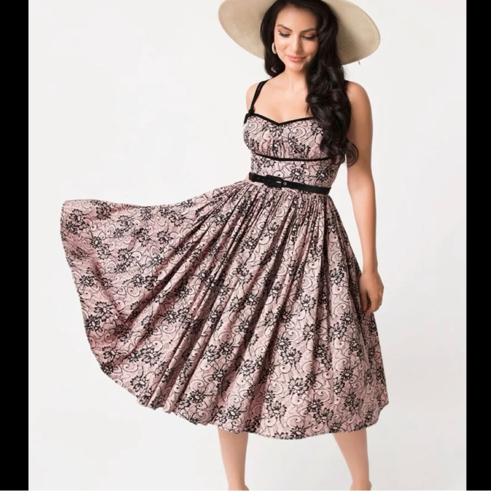 Unique Vintage x Micheline Pitt Alice Dress in Pink Lace